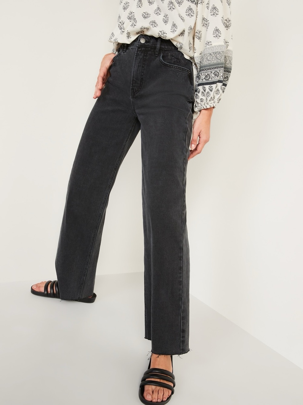 Old Navy Zelda Extra High Rise Wide Leg Jeans Black Rinse Raw Hem Size 2 #763616